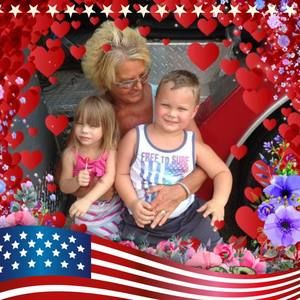 Meet your Posher, Debi